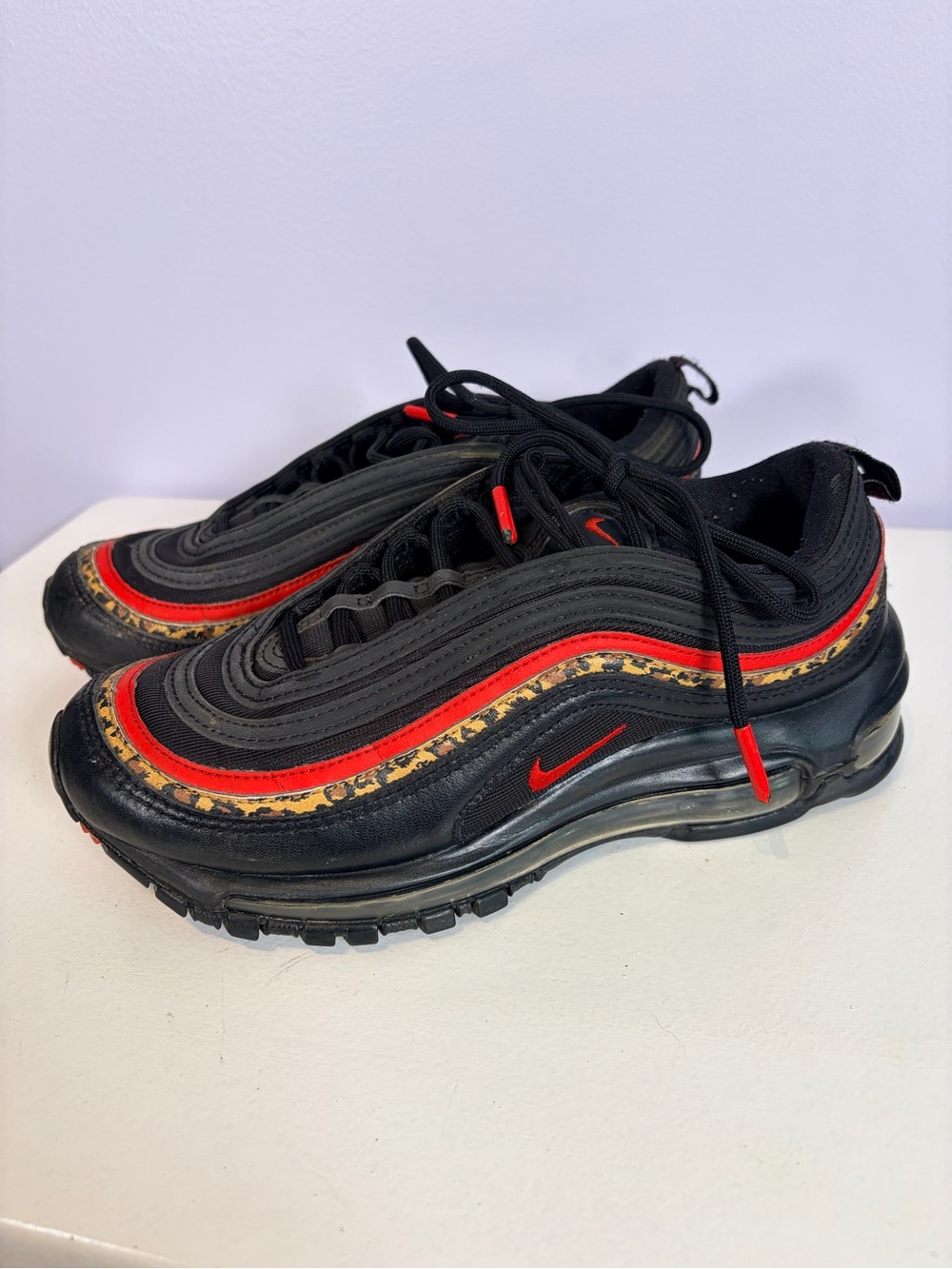 Nike Womens Air Max 97 Leopard Pack Black/Red Athletic Sneakers Size 6 - Picture 3 of 8